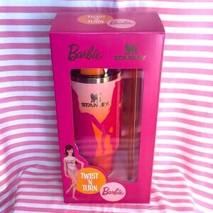 NEW IN BOX Barbie x Stanley Twist n Turn 40 oz Quencher Tumbler SOLD OUT